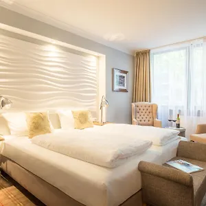 The Ascot 4*, Cologne Germany