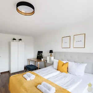 Pineapple Mitte Iii - Free Parking Apartment