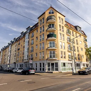 Pineapple Mitte Ii - Free Parking Apartment
