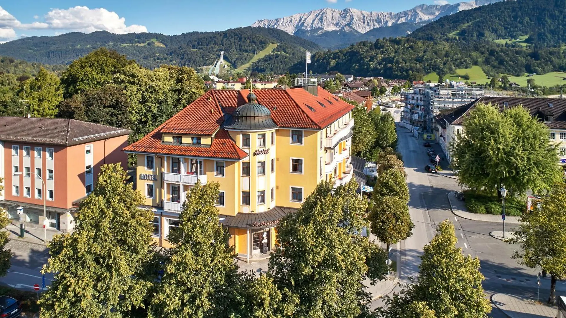 Hotel Vier Jahreszeiten Garmisch-Partenkirchen Germany