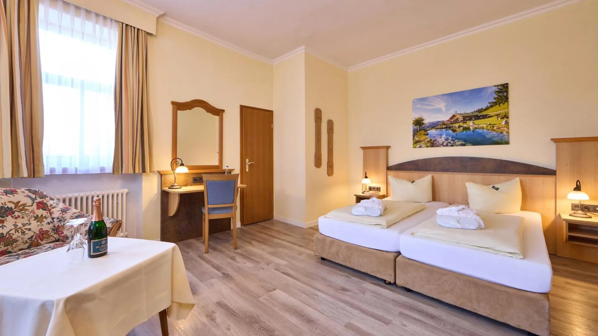 ***  Hotel Vier Jahreszeiten Garmisch-Partenkirchen Germany
